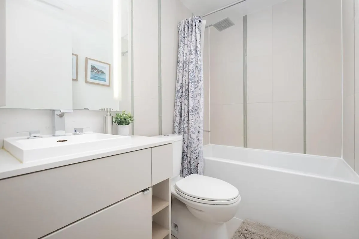 1Bd Amazing Views - Steps To Rogers Centre And Cn Tower! Apartment Toronto